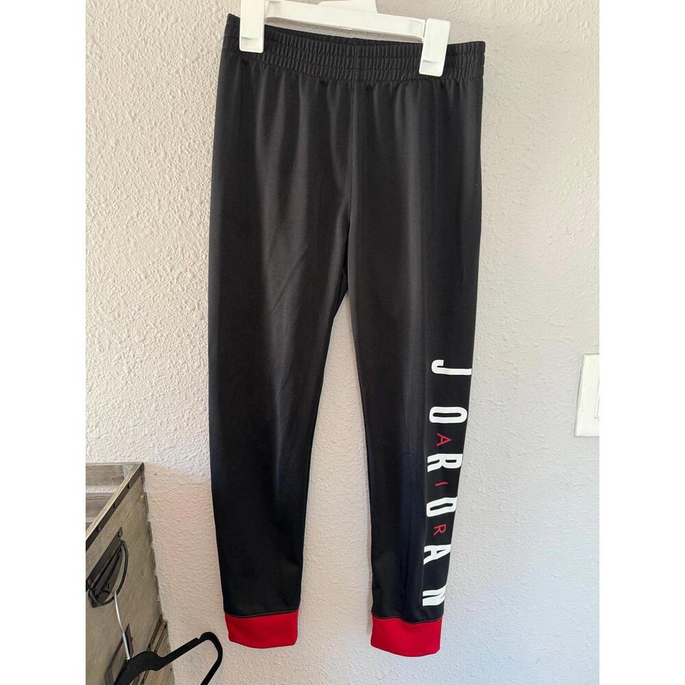 Jordan youth joggers size medium